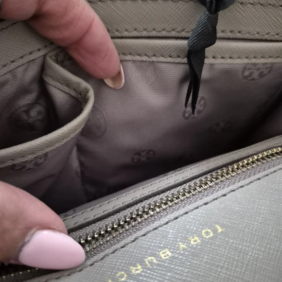 Tory Burch Leather Taupe Crossbody Bag - Picture 4 of 6